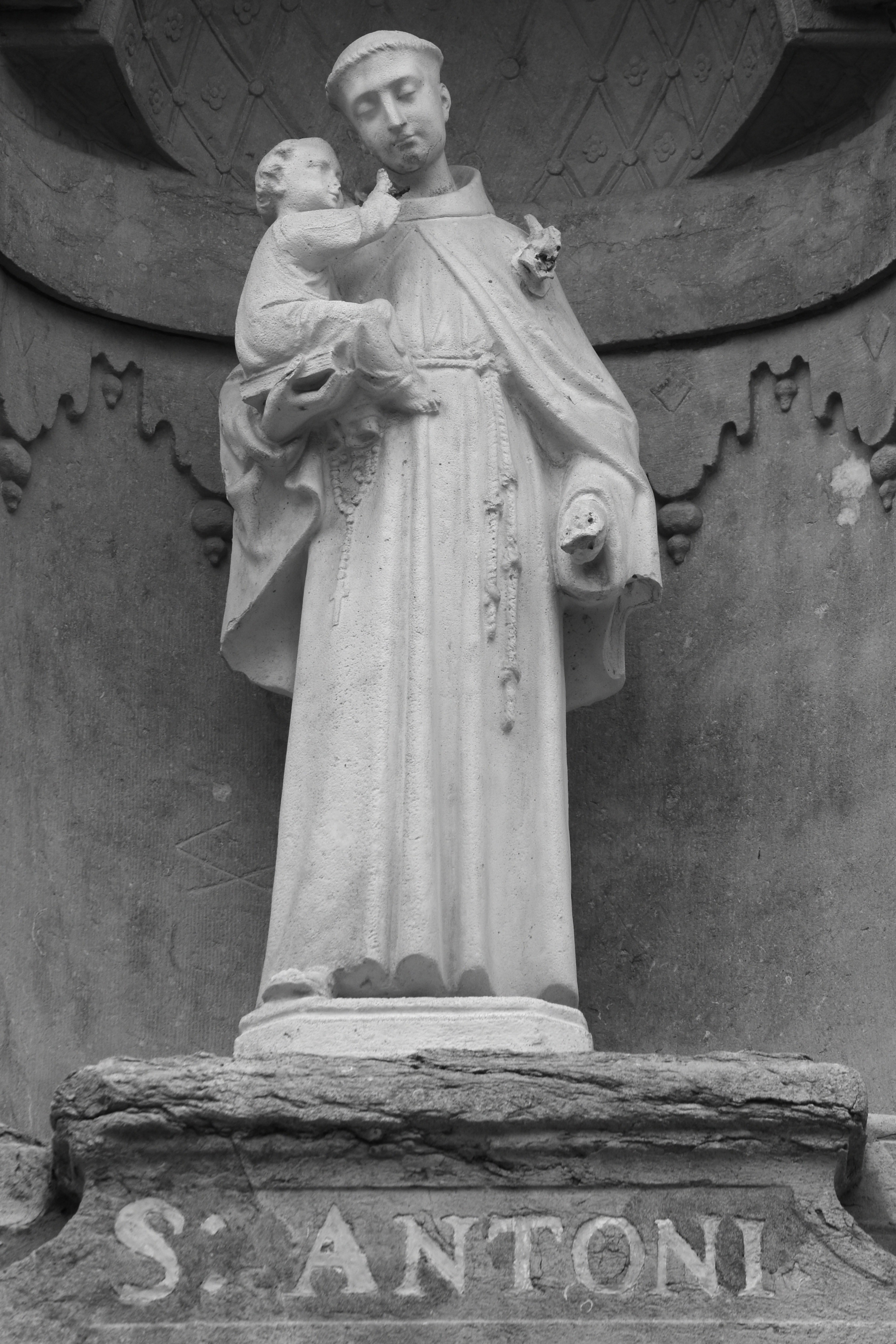 The Chaplet of Saint Anthony of Padua: A Prayer for When You Feel Lost